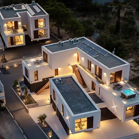 Luxurious In With Wifi Appartement